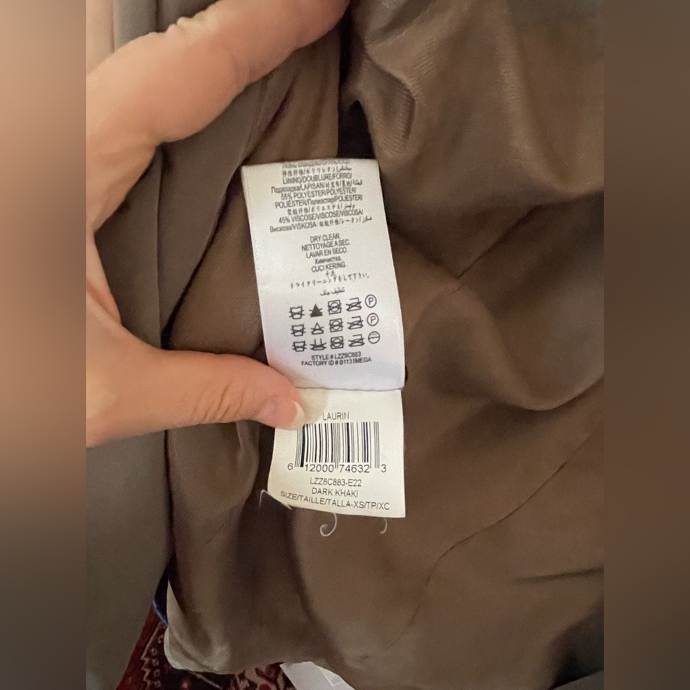 BCBG MAXAZRIA Tan Double-Breasted Trench Coat - Picture 8 of 16